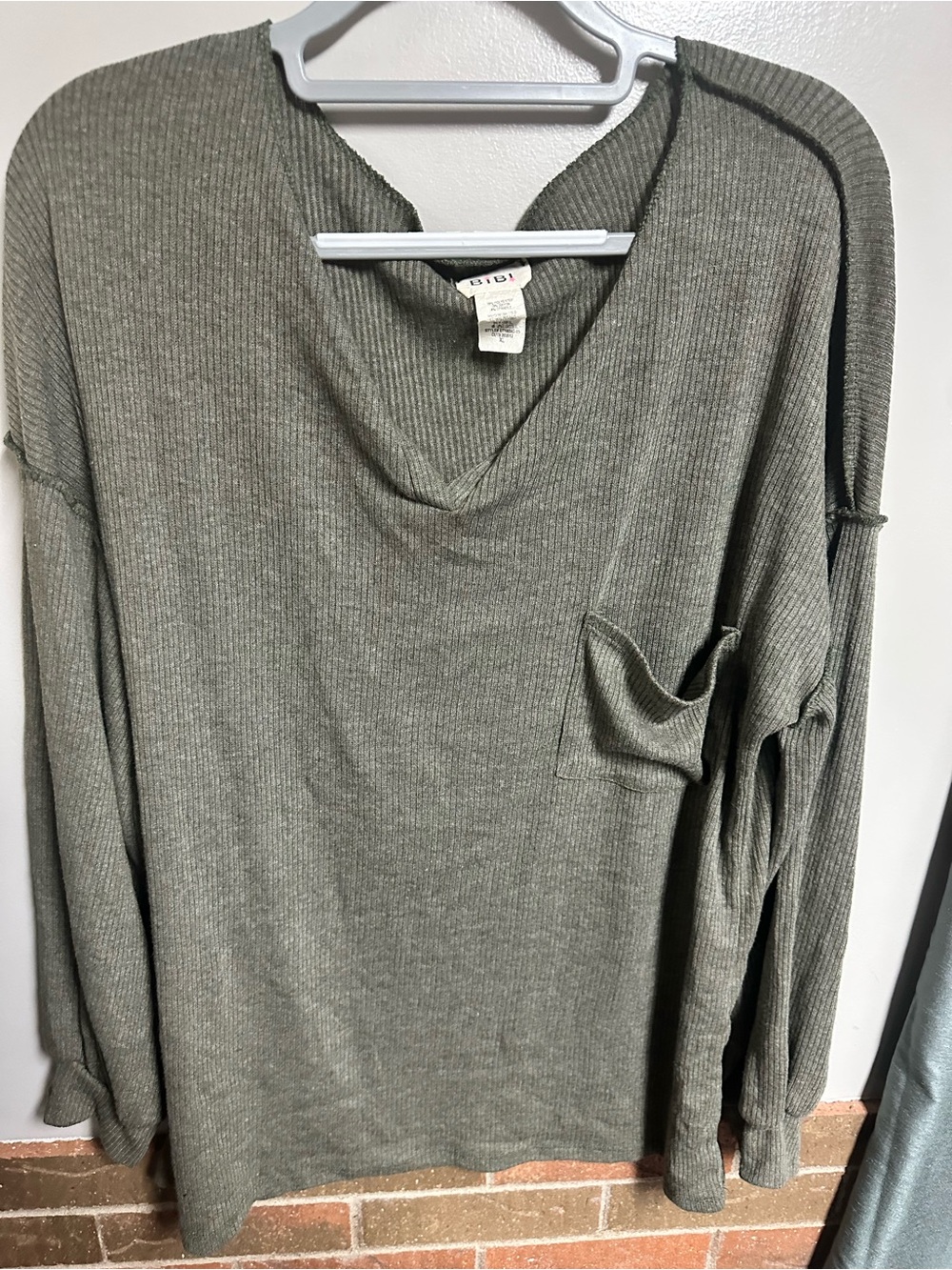BiBi Olive Ribbed V-Neck Long Sleeve Top with Pocket